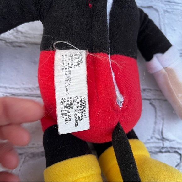 2010 Fisher Price Mattel Mickey Mouse Stuffed Animal Toy - Picture 2 of 6